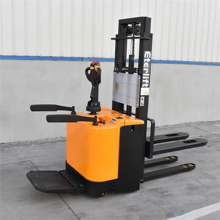 Original white vertical text 'Eterlift' on the black mast of an orange and black pallet stacker logo featuring orange, black, gray colours